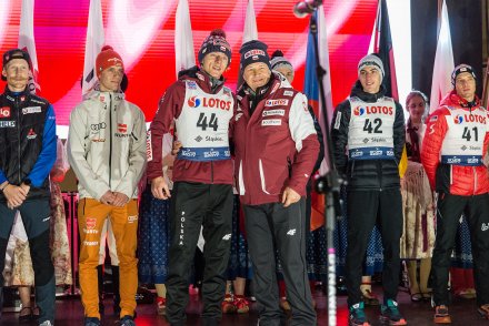 Ceremonia wręczenia numerów startowych